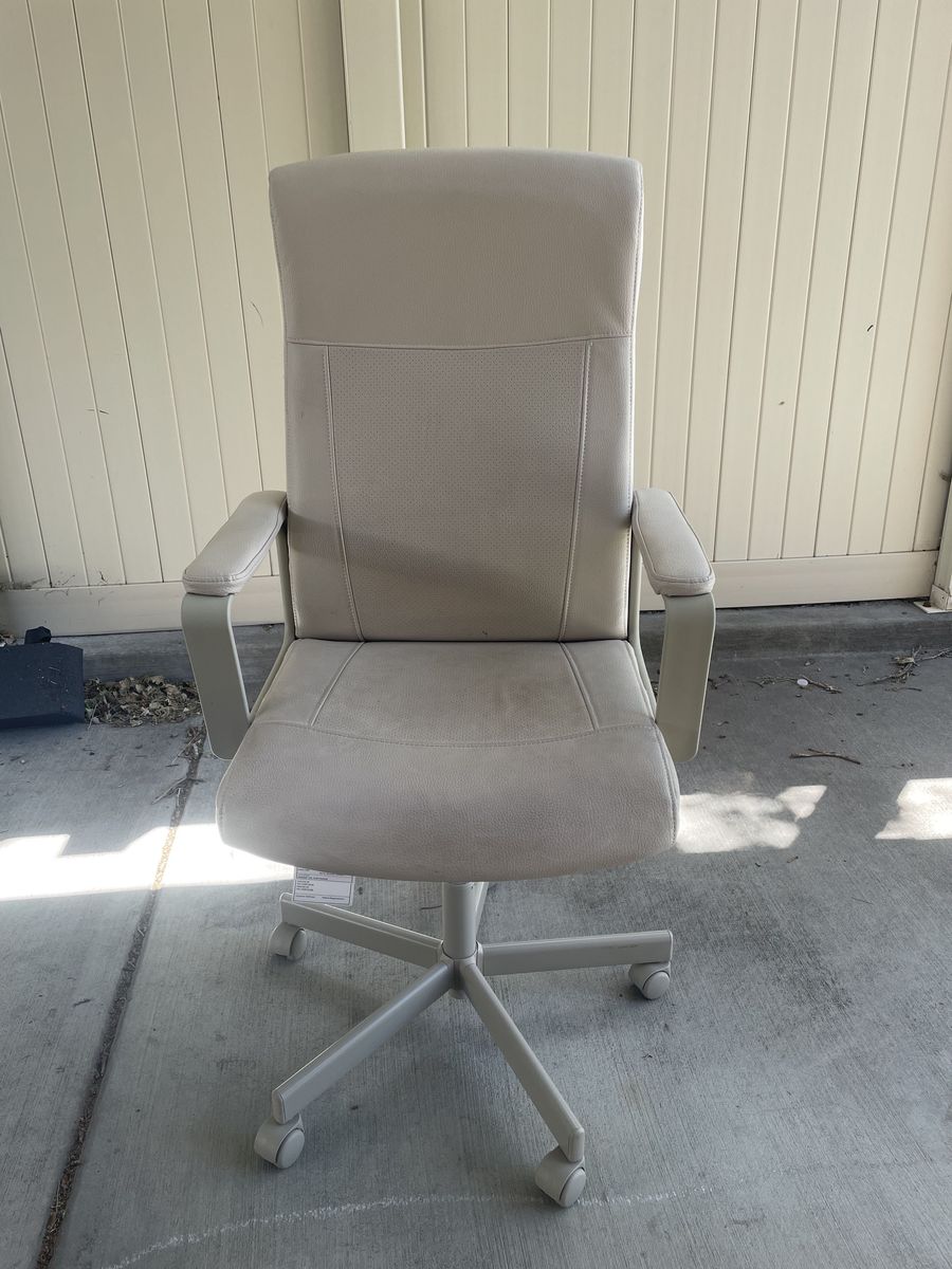 IKEA Millburget Desk Chair
