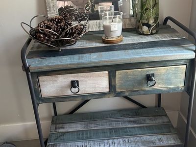 Cute little entryway table