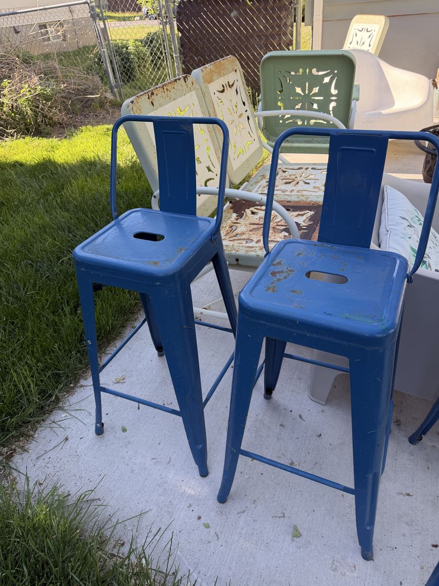 Bar height table and stool set
