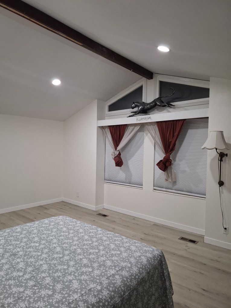 Master room/ Furnished and Private Bathroom!