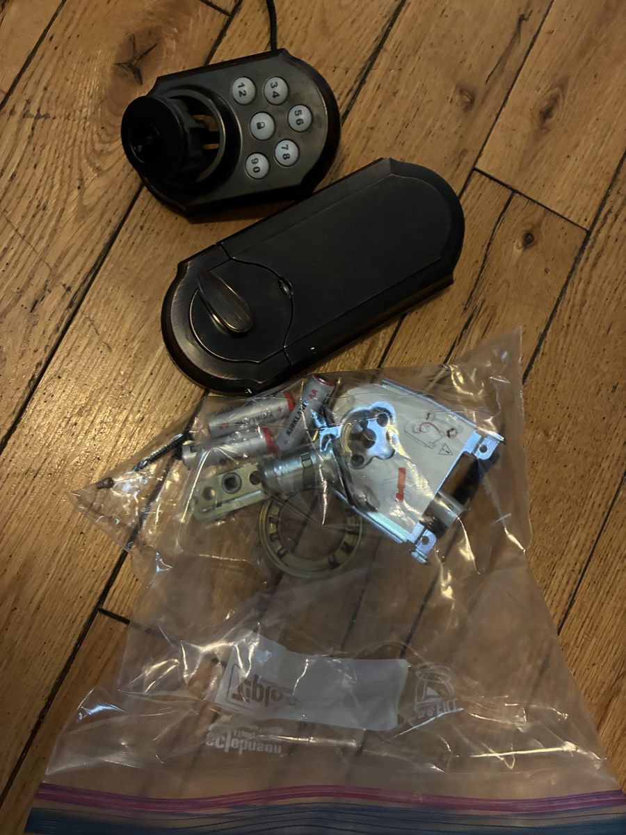 Kwikset Electronic Deadbolts and Knobs