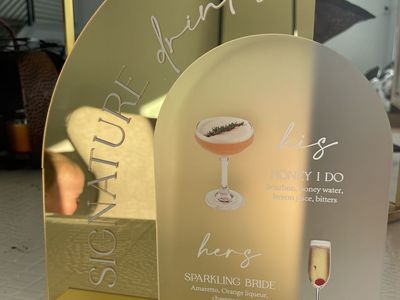 Signature Drinks Sign