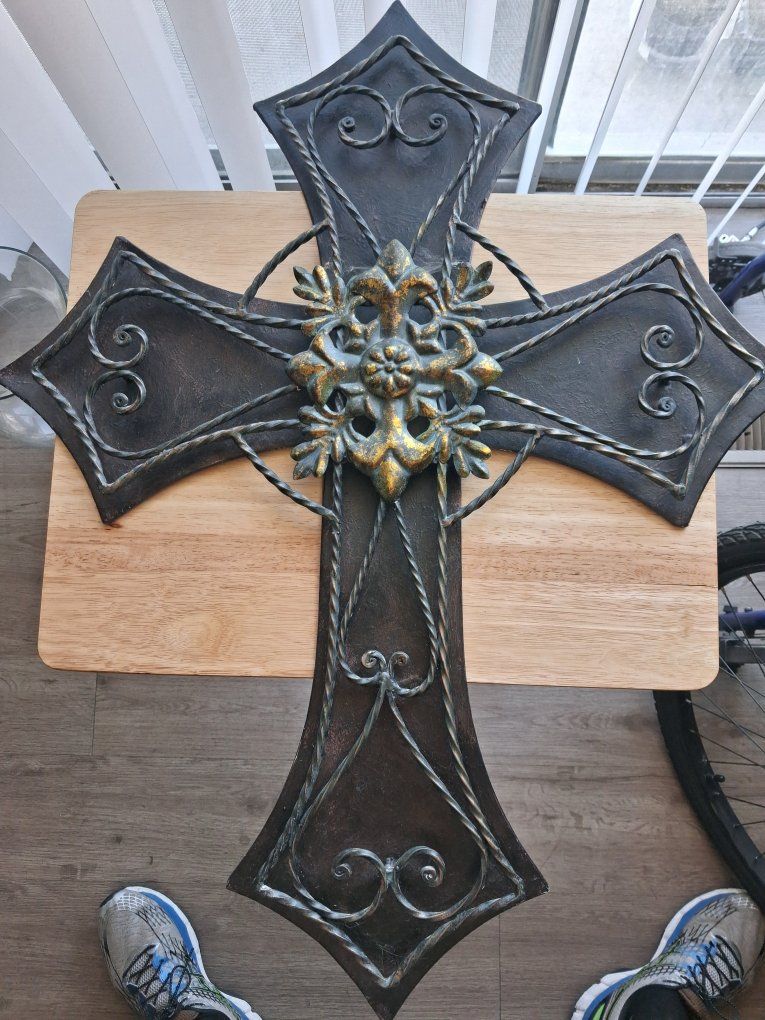 Ornate Metal Wall Cross Decorative Rustic Bronze Gold Accent