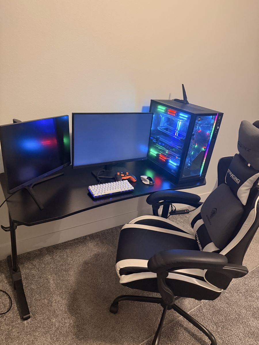 Custom Gaming PC - AMD Ryzen 9 7900X, Radeon RX 6900 XT, 64GB RAM, 932GB SSD DDR5 RAM COME WITH FULL SET UP