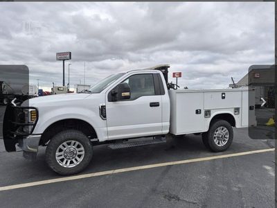 2018 F350 4x4 Diesel mechanic truck