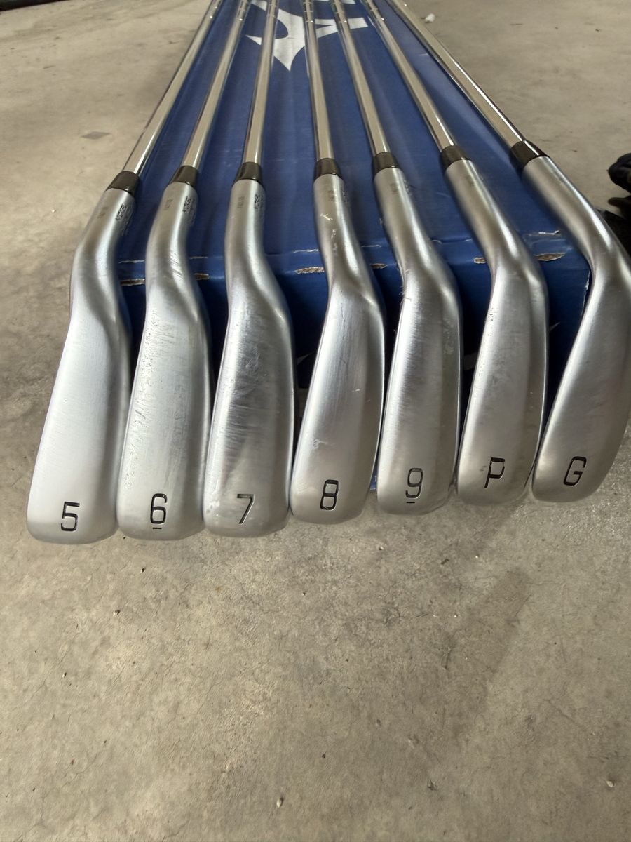 Mizuno JPX 925 Hot Metal HL
