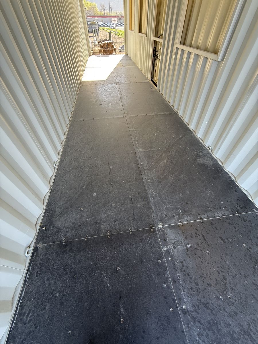 Connex Walkway Units – 8’x9’x40’ – Jobsite Ready