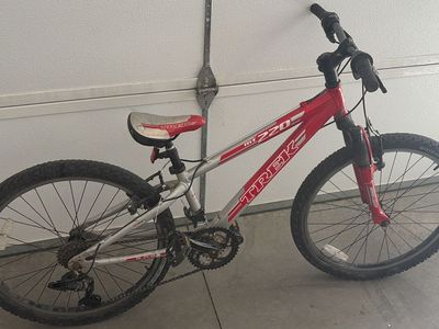 Trek Youth Moutain Bike