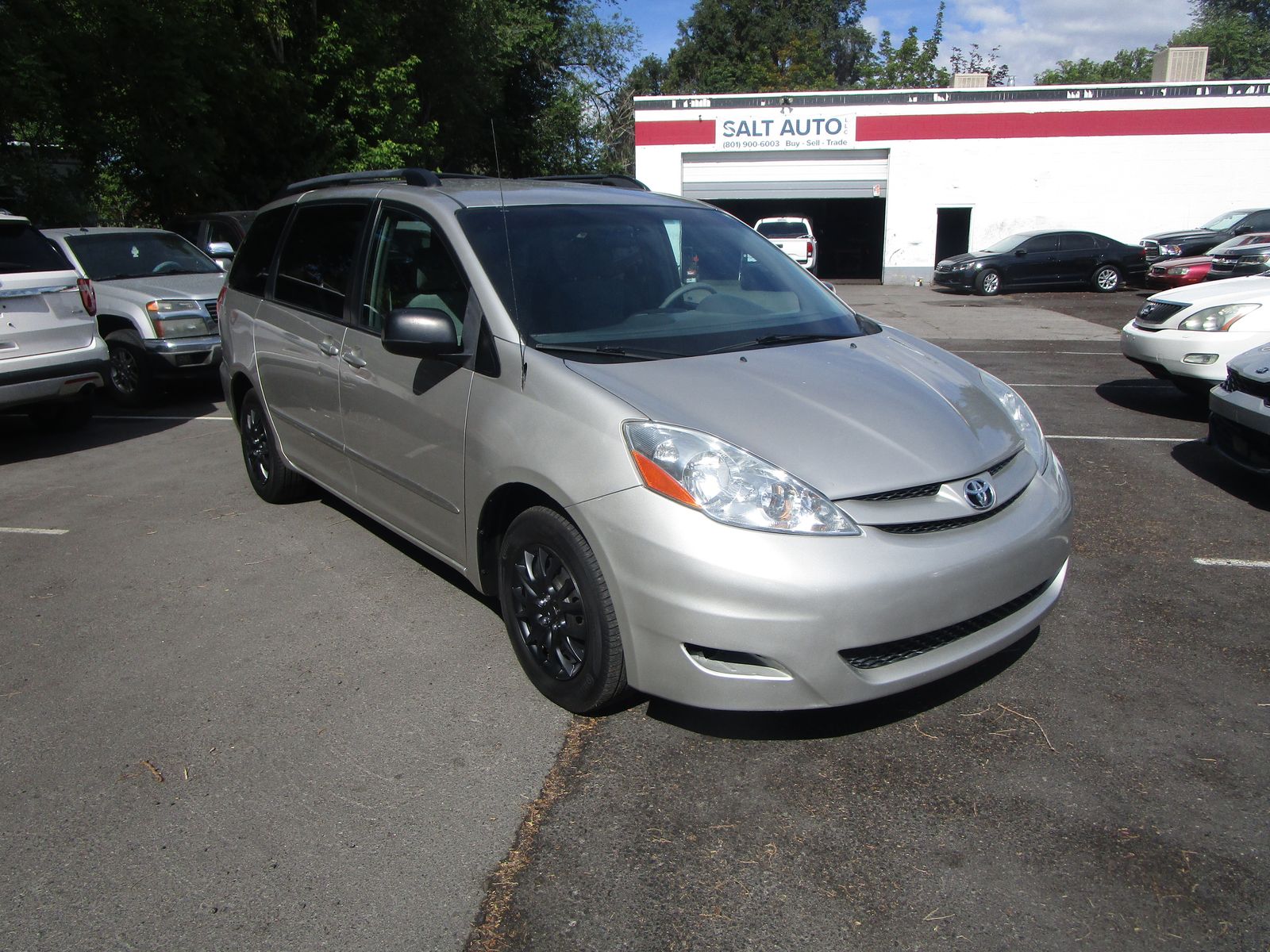 2008 Toyota Sienna LE 7-Passenger