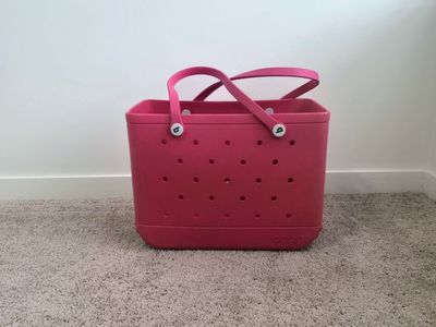 Bogg Bag – Large Pink Waterproof Tote
Bogg Bag – L