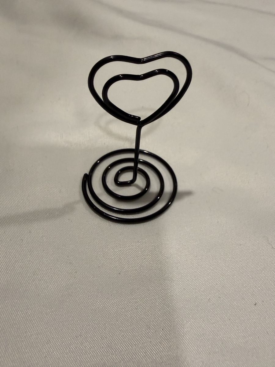 20 Heart Shaped Place Card Holders
