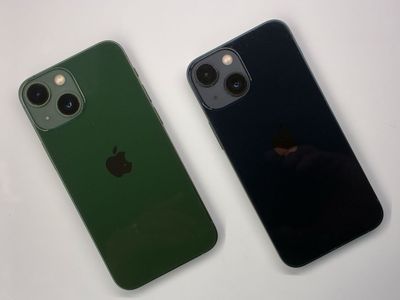 iPhone 13 Minis Unlocked 100% Battery Health