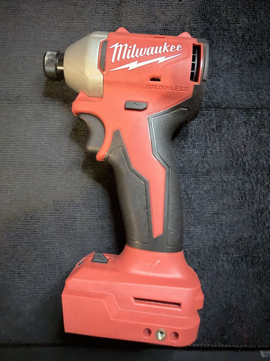 M18 18V Lithium-Ion Compact Brushless Cordless 1/4 in. Impact Driver (Tool-Only)