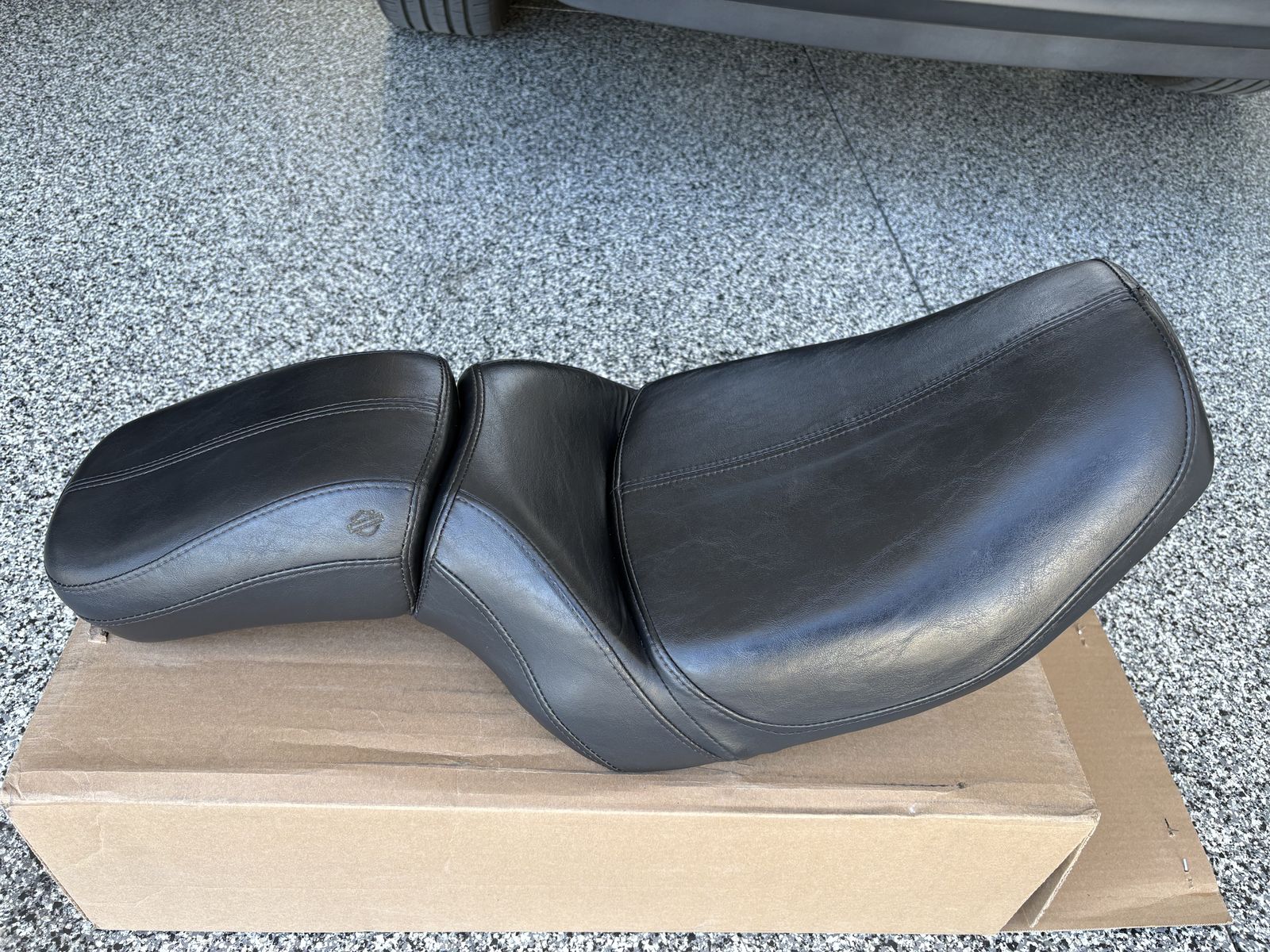 Harley Davidson OEM seat for FXR 3 and 4