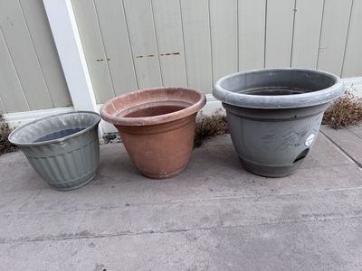 Assorted Used Plastic Plant Pots - Gray & Terracotta Colors, Various Sizes (3-Pack)