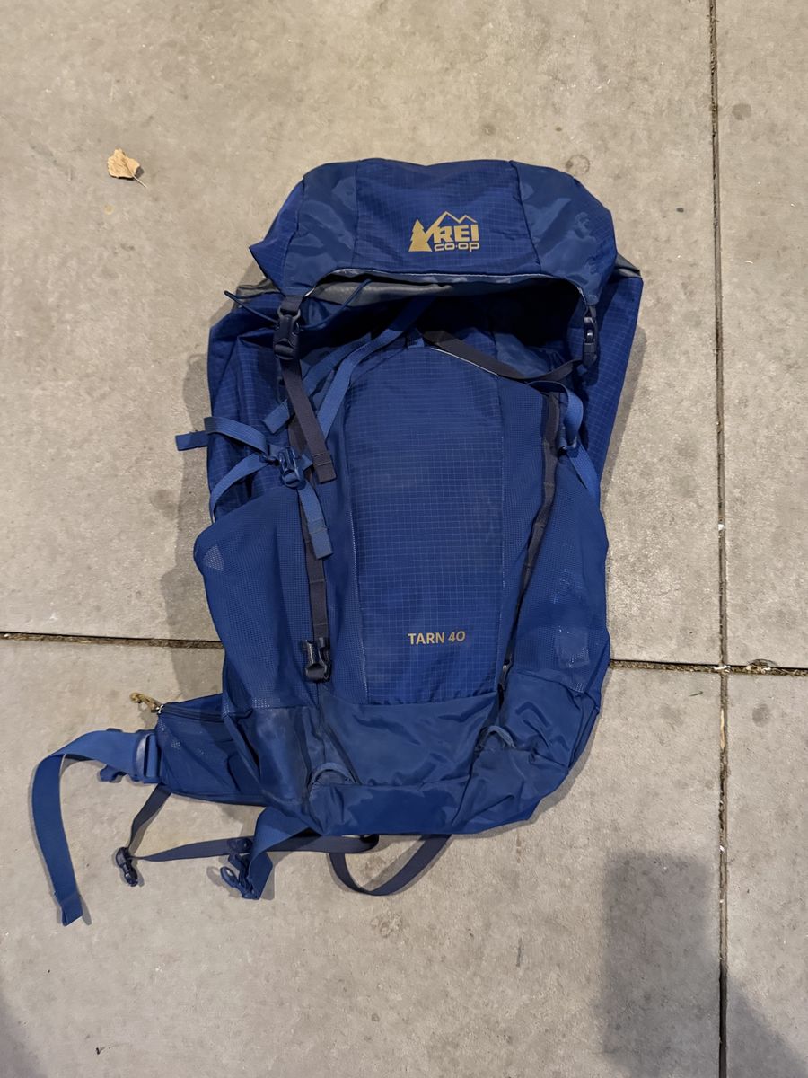 REI Co-op Tarn 40L Blue Kids' Hiking Backpack