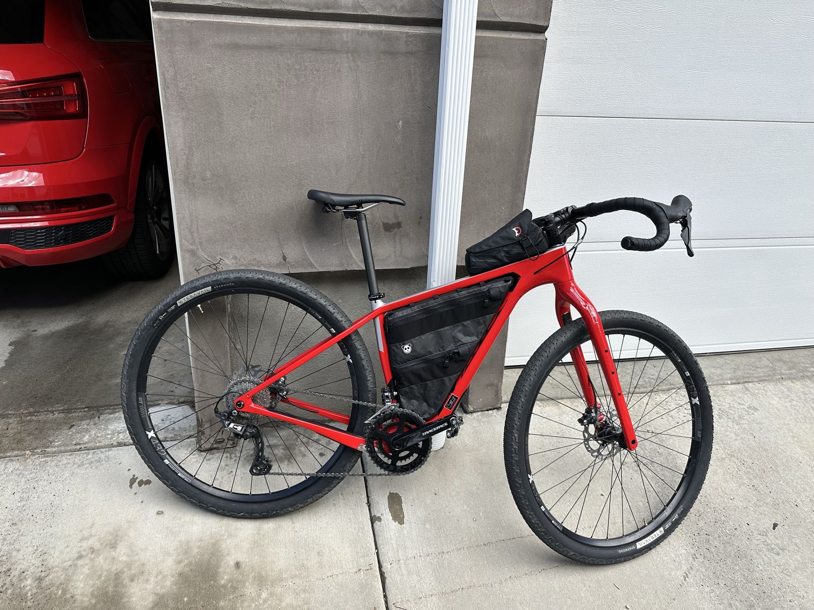 2020 Salsa Cutthroat Medium Gravel Bikepacking Bike with Bags and XTR Pedals