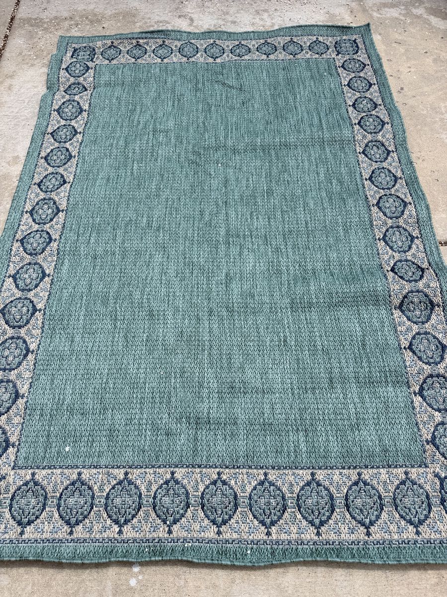New. Karastan 5x8 Indoor/Outdoor Area Rug