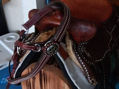 15" Hand Tooled Leather Western Saddle with Basketweave Pattern & Turquoise Accents - Adult Size