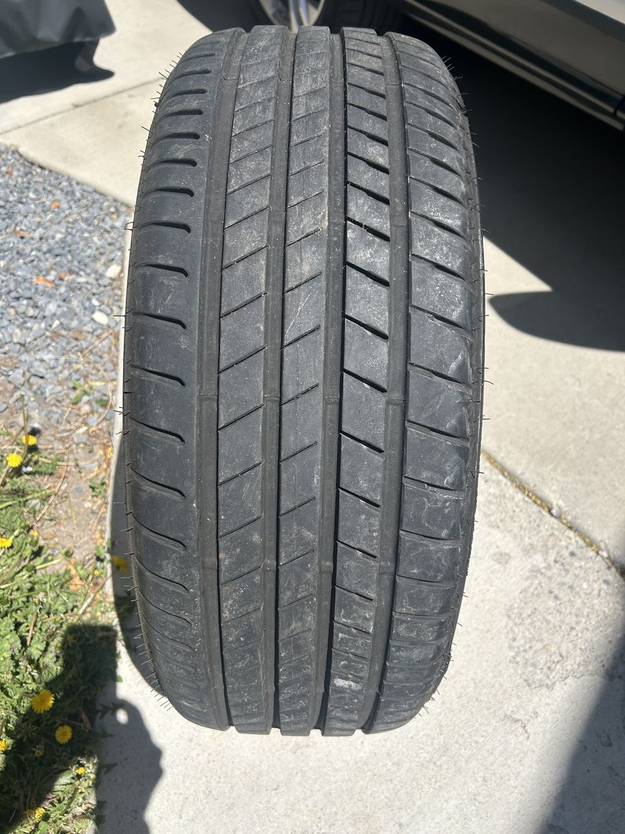 Performance tires