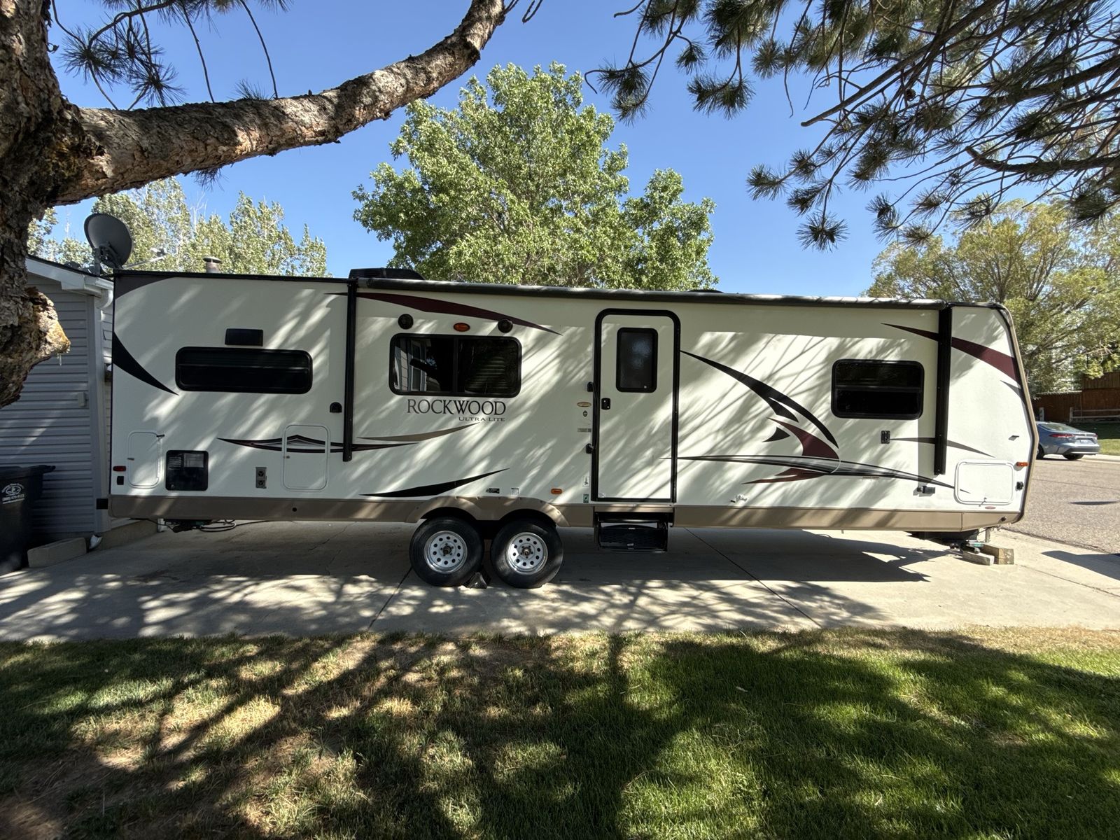 2017 Rockwood ultra lite 