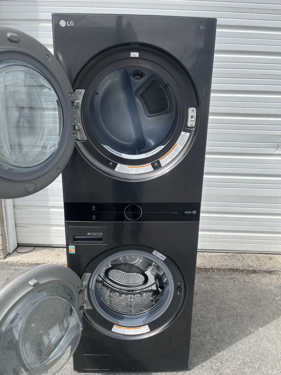 Beautiful LG electric washtower,free delivery