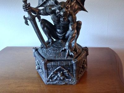 Gargoyle Statue & Matching Box Gothic Decor Fantasy Art Sculpture Ornament