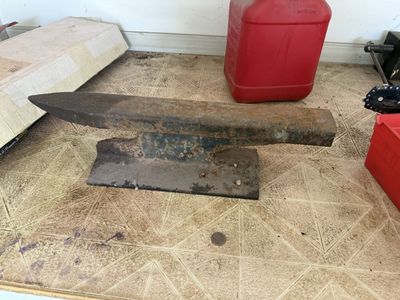 Rustic Cast Iron Anvil for Metalworking - Durable Blacksmith Tool