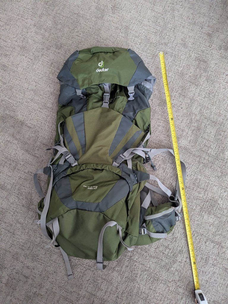 Deuter ACT LITE 65+10 Aircontact VariQuick Backpack Hiking Camping Green