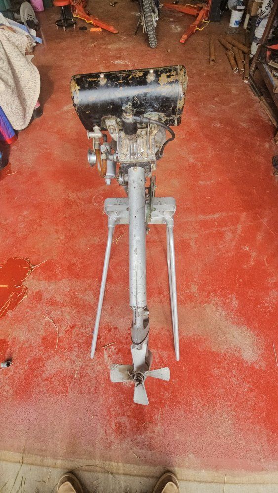 Main image 12
