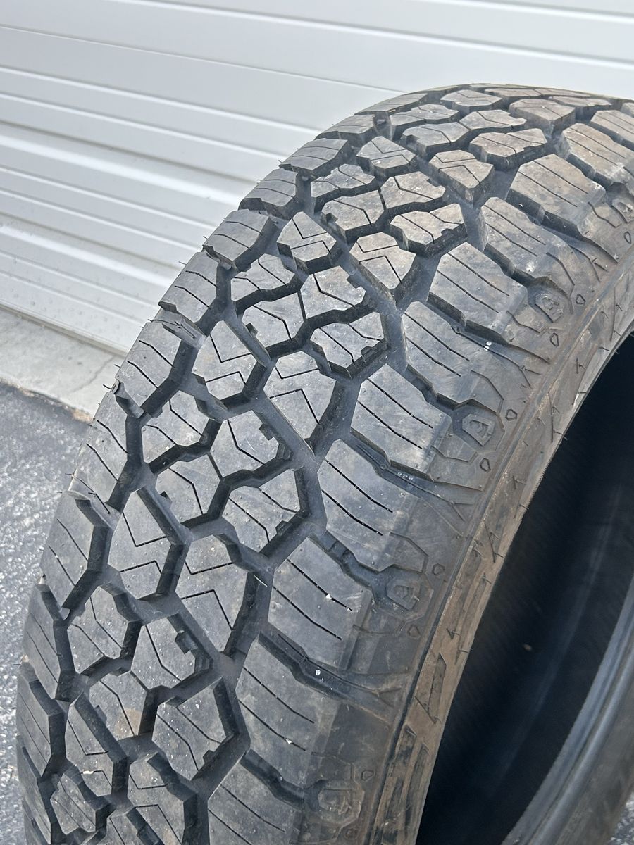 275/60R20 Trail Climber Summit A/T