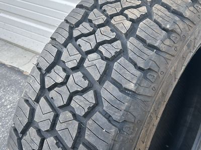 275/60R20 Trail Climber Summit A/T