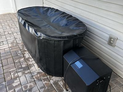 Cold Plunge - tub and WiFi chiller