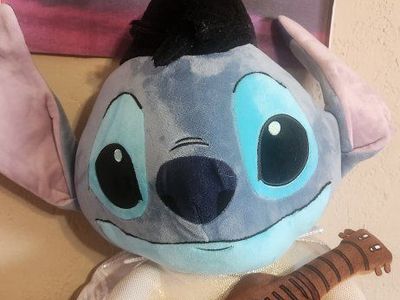 Disney Lilo & Stitch Elvis Rock N Roll Plush Stuffed Animal that shakes