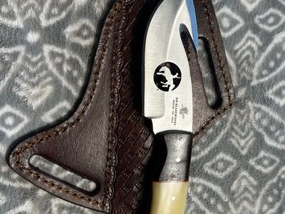 Handmade Gut Hook Skinner Knife. Bronco Buster Cutout