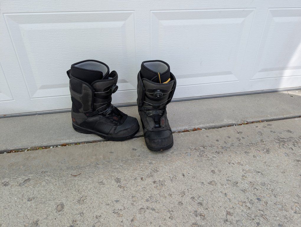 Vans Encore BOA Snowboard Boots -Size 10.5