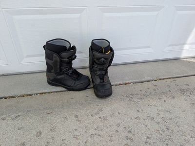 Vans Encore BOA Snowboard Boots -Size 10.5