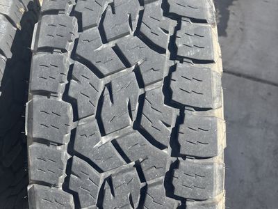 Open country AT tires 275/65R20