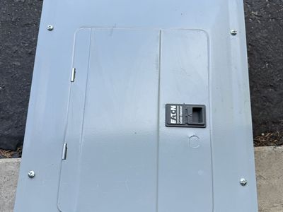 125 AMP electrical panel