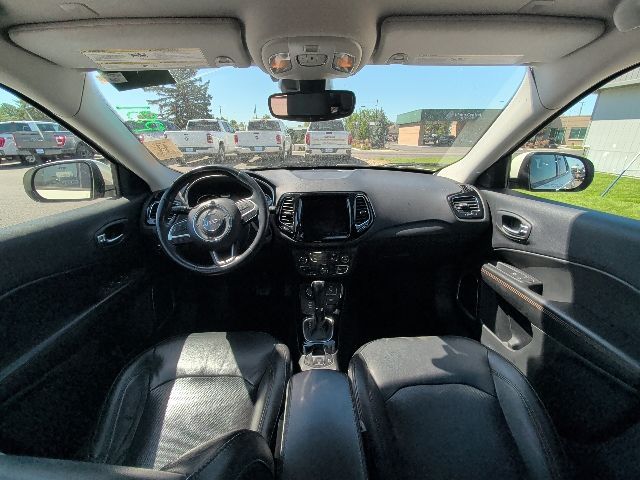 Main image 6