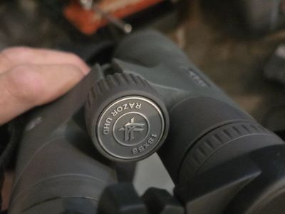 Vortex Razor UHD 18x56 Binoculars with Neck Strap and Soft Case