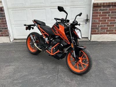 2022 Ktm 200