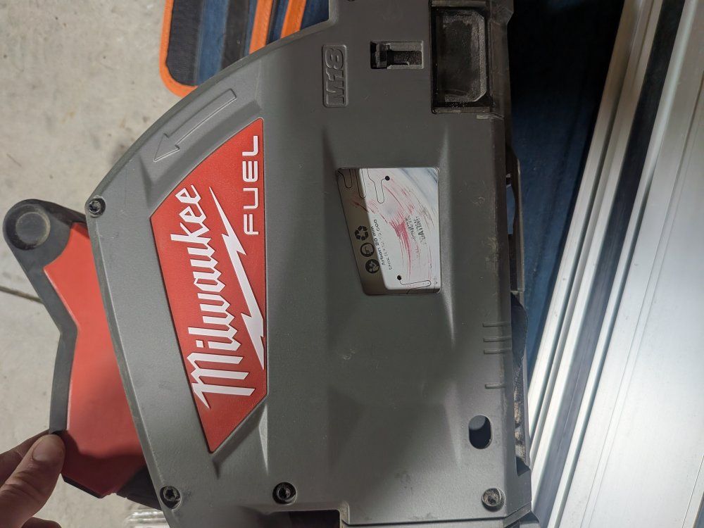 Main image 6