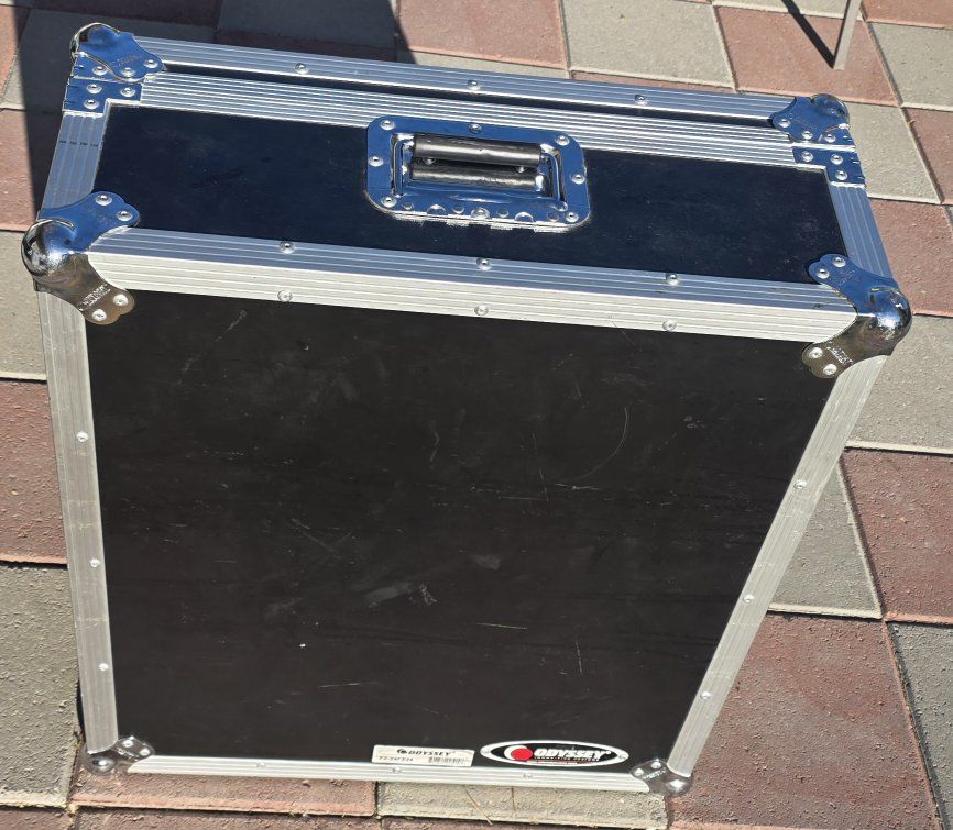 Peavey 24FX Mixing Console Flight Case