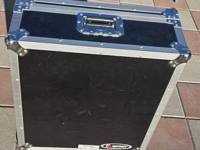 Peavey 24FX Mixing Console Flight Case