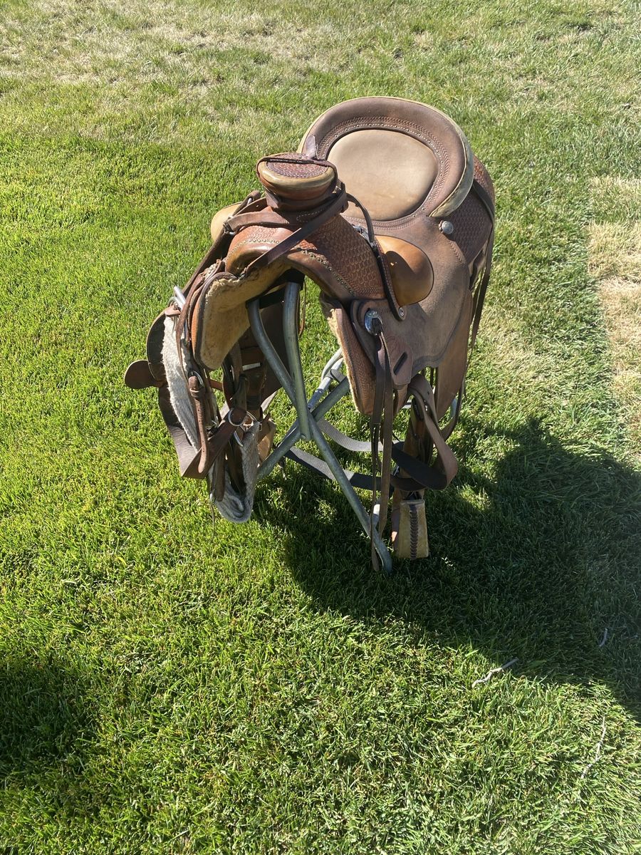 Main image 6