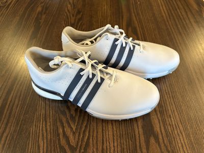 Adidas Men's Tour360 24 BOOST Golf Shoes size 10.5