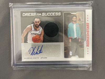 2019-20 Panini Chronicles Derrick White Auto Game-Used Jersey Card