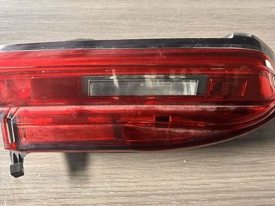 OEM BMW 7 Series Tail Light