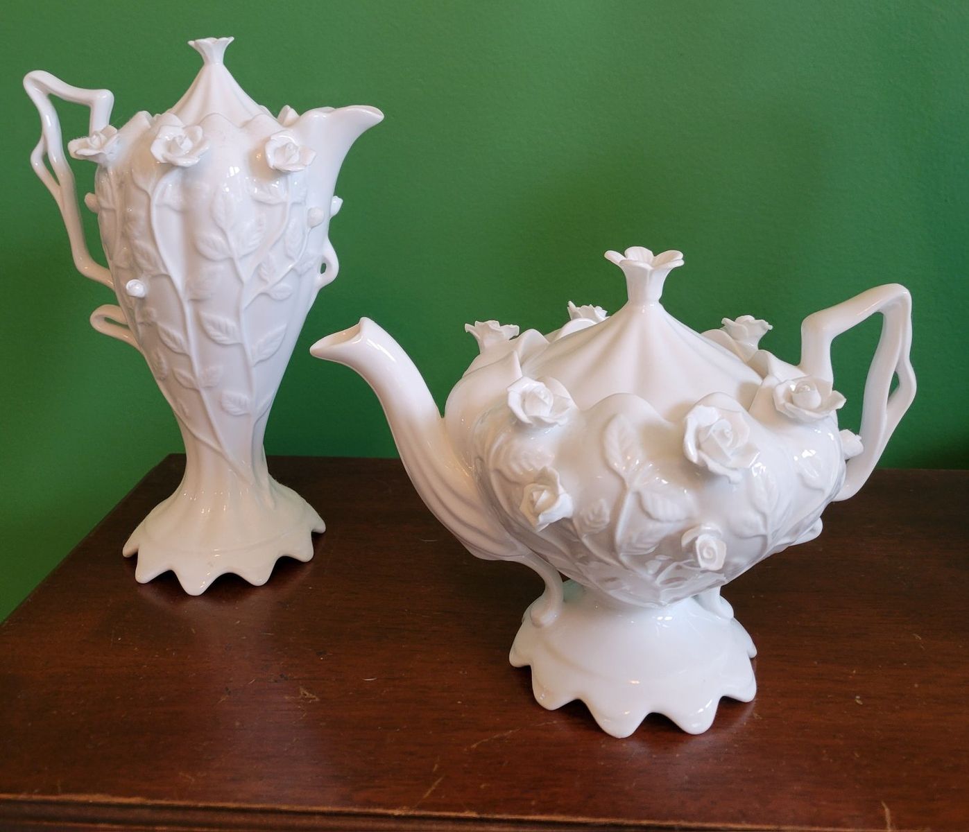 Floral Decorative Ceramicware